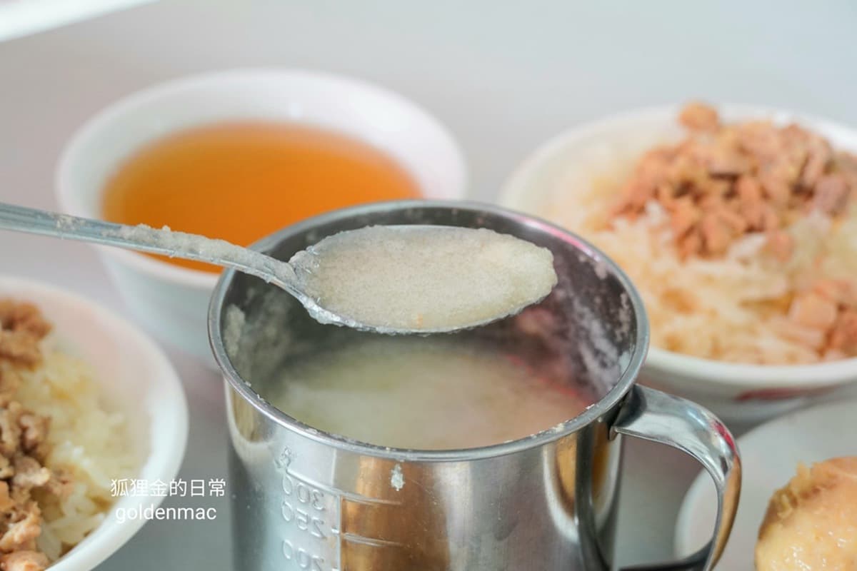 內用柴魚湯免費續!「古早味米糕」台中人從小吃到大,2種內行吃法最對味 內用柴魚湯免費續!「古早味米糕」台中人從小吃到大,2種內行吃法最對味