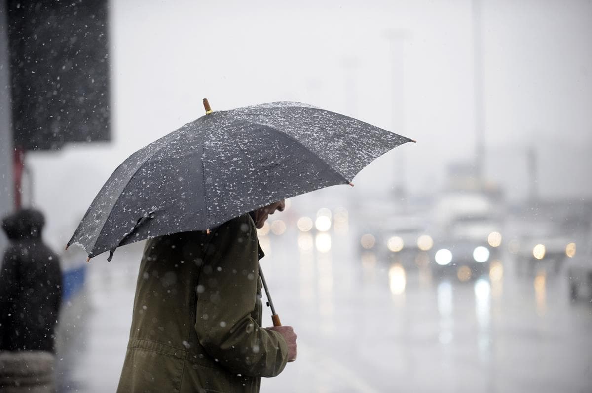 週末首波寒流來襲!全台有雨「低溫下探10度」,回暖時間曝 週末首波寒流來襲!全台有雨「低溫下探10度」,回暖時間曝