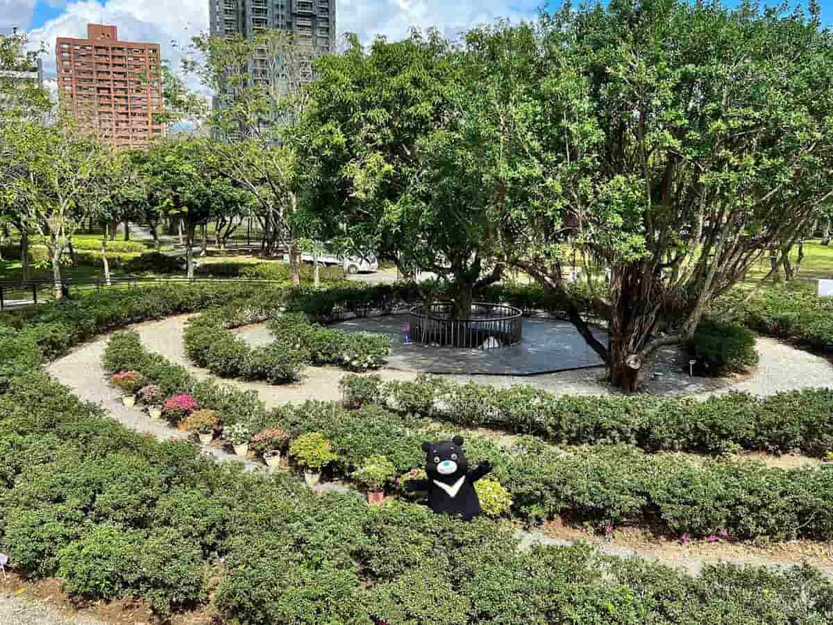 228連假美拍「繡球花海」!2022台北杜鵑花季來了,還能賞薰衣草、走落羽松步道 228連假美拍「繡球花海」!2022台北杜鵑花季來了,還能賞薰衣草、走落羽松步道