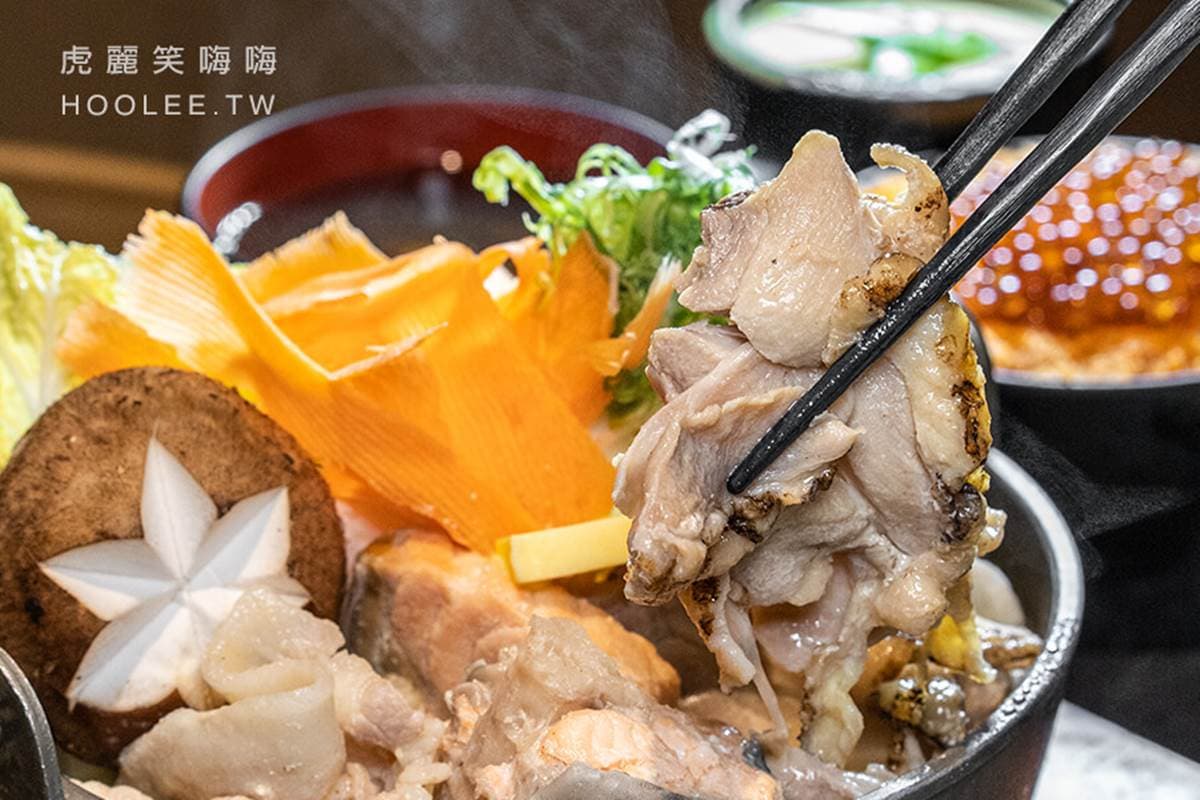 免費續貝類炊飯!超狂日料爽嗑爆量「鮭魚卵+魚鬆」,整尾花魚Q彈有嚼勁 免費續貝類炊飯!超狂日料爽嗑爆量「鮭魚卵+魚鬆」,整尾花魚Q彈有嚼勁