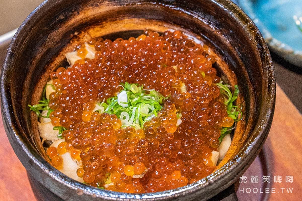 免費續貝類炊飯!超狂日料爽嗑爆量「鮭魚卵+魚鬆」,整尾花魚Q彈有嚼勁 免費續貝類炊飯!超狂日料爽嗑爆量「鮭魚卵+魚鬆」,整尾花魚Q彈有嚼勁