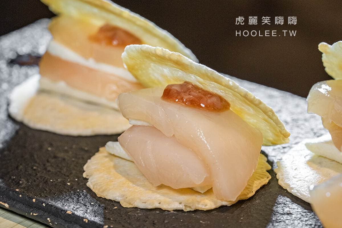 免費續貝類炊飯!超狂日料爽嗑爆量「鮭魚卵+魚鬆」,整尾花魚Q彈有嚼勁 免費續貝類炊飯!超狂日料爽嗑爆量「鮭魚卵+魚鬆」,整尾花魚Q彈有嚼勁