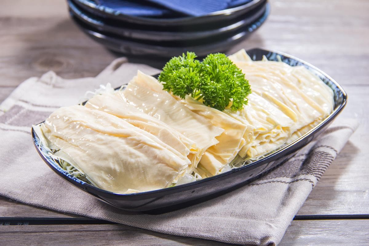 煮火鍋丟衛生紙?!內行曝竟是「神祕食材」,網讚爆:長知識 煮火鍋丟衛生紙?!內行曝竟是「神祕食材」,網讚爆:長知識
