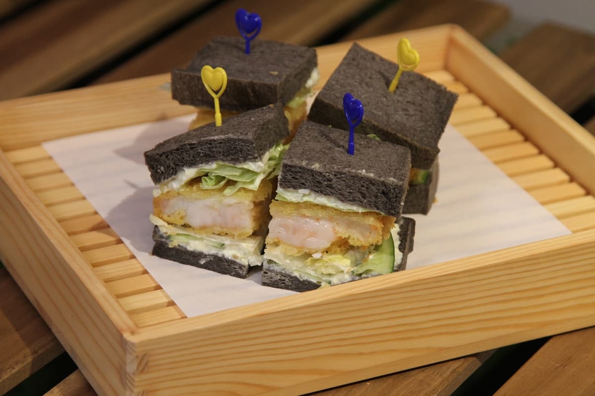【新開店】2公斤豬排太狂!「日式三明治」推完食免單,小鳥胃先點塔塔蝦排 【新開店】2公斤豬排太狂!「日式三明治」推完食免單,小鳥胃先點塔塔蝦排