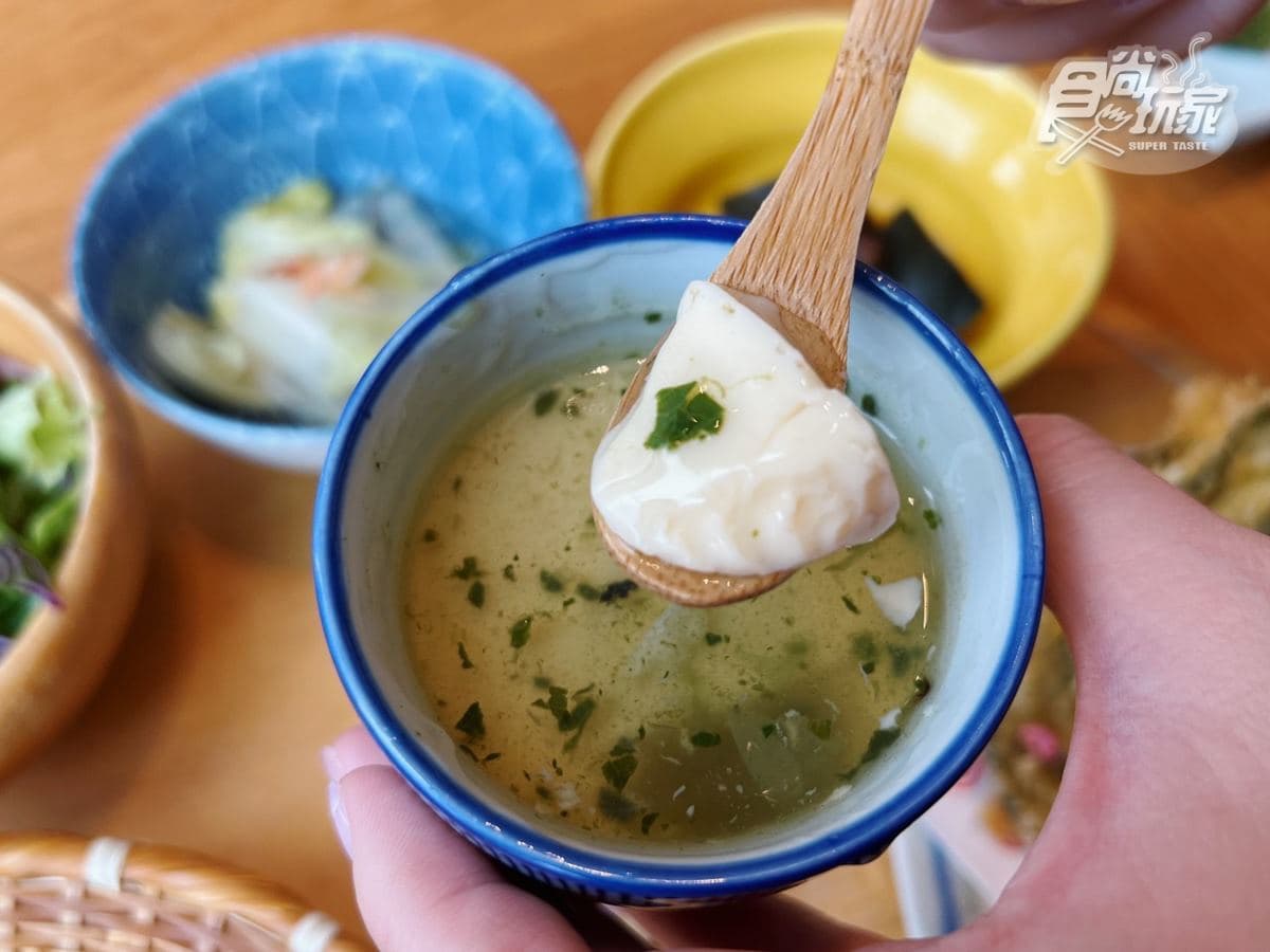 抹茶控快嘗鮮!108抹茶「限定鯛魚抹茶麵」美翻,甜點必嘗粉紅櫻餅和菓子 抹茶控快嘗鮮!108抹茶「限定鯛魚抹茶麵」美翻,甜點必嘗粉紅櫻餅和菓子