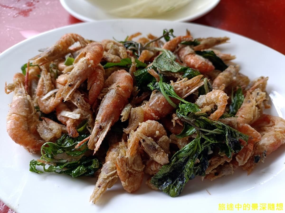 紫藤花棚旁嗑好料!高CP值「無菜單料理」1人只要300元,還能賞超夢幻花海 紫藤花棚旁嗑好料!高CP值「無菜單料理」1人只要300元,還能賞超夢幻花海