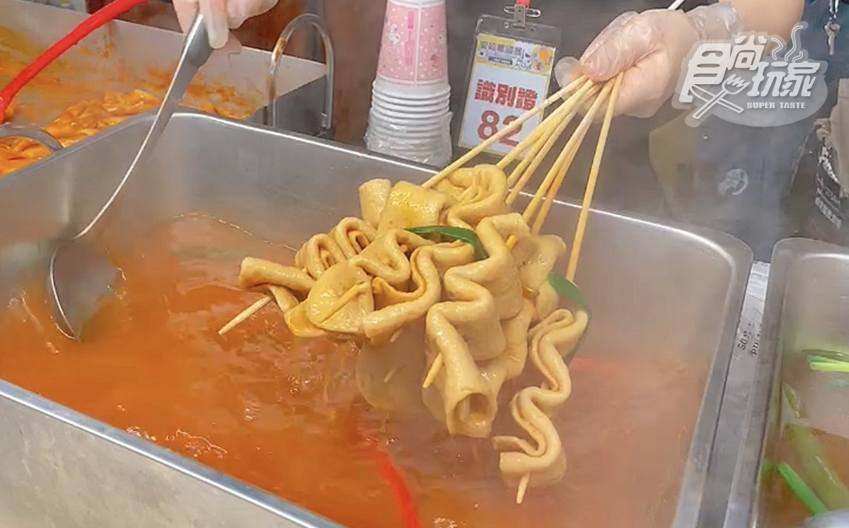 整條韓國街頭小吃搬進來!超過40家韓系夯店快閃,必吃年糕熱狗串、鮑魚飯捲 整條韓國街頭小吃搬進來!超過40家韓系夯店快閃,必吃年糕熱狗串、鮑魚飯捲