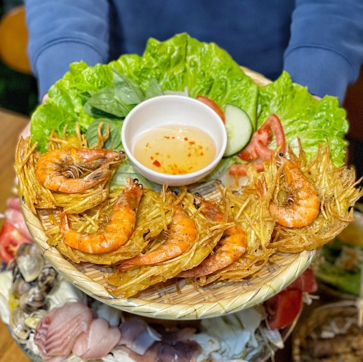 煮火鍋用推的?後山埤站「道地越料」必點浮誇推推鍋,超巨大煎餅吃1份就飽 煮火鍋用推的?後山埤站「道地越料」必點浮誇推推鍋,超巨大煎餅吃1份就飽