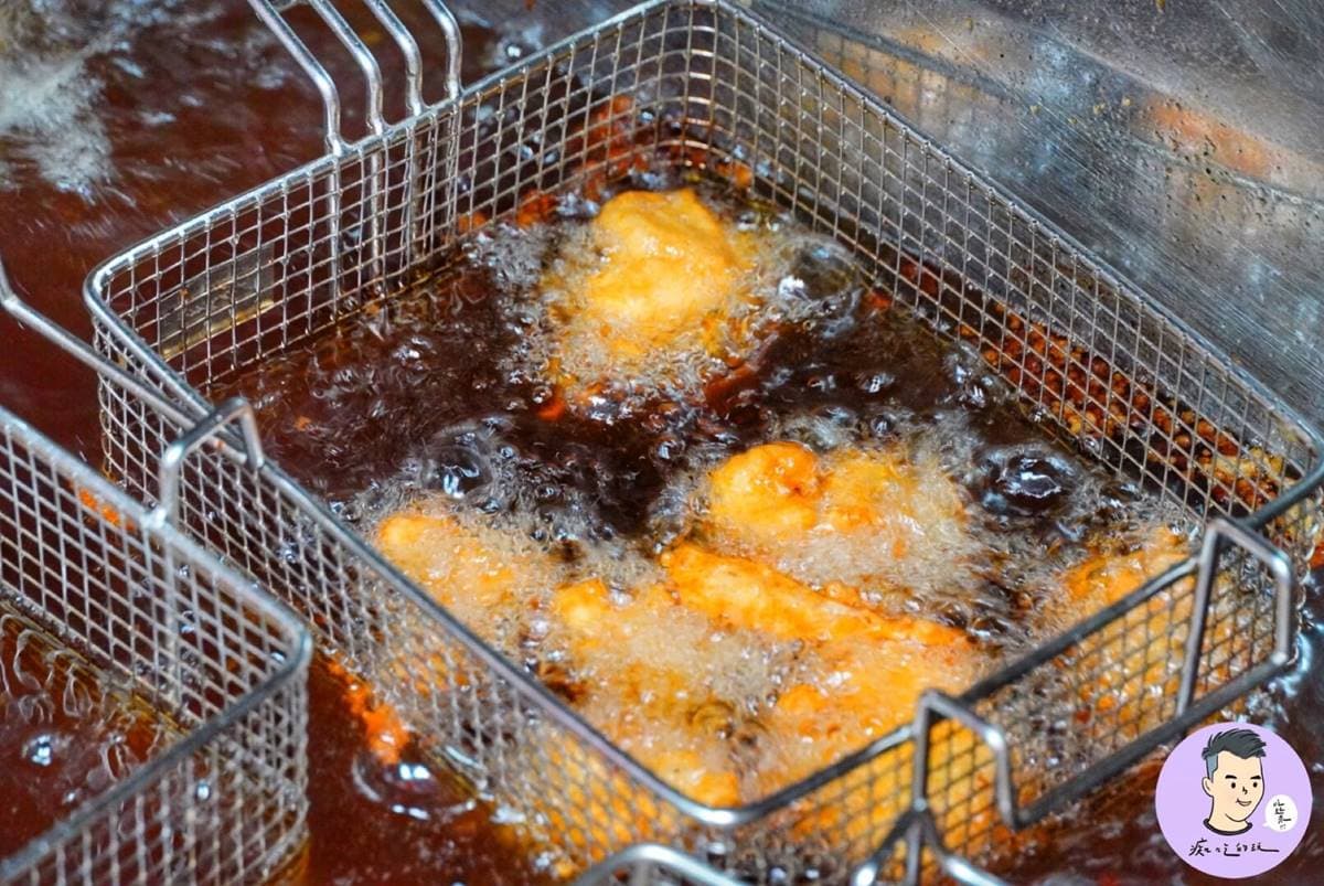 市府隱藏版宵夜!台北最好吃「焦糖炸雞」外皮酥爆,炸蔬菜必刷「祕密神醬」 市府隱藏版宵夜!台北最好吃「焦糖炸雞」外皮酥爆,炸蔬菜必刷「祕密神醬」