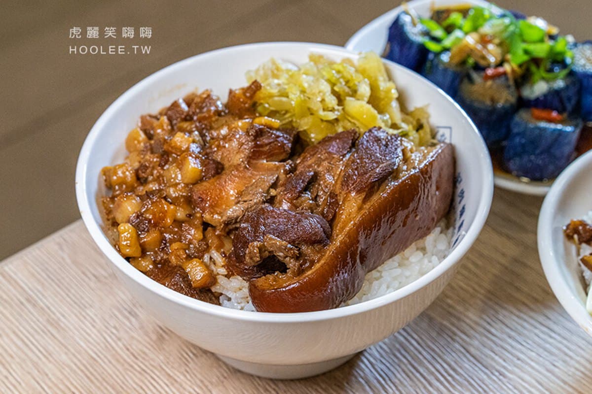 入選高雄十大肉燥飯!傳承50年「腿庫+肉燥」入口即化,搭半熟蛋更犯規 入選高雄十大肉燥飯!傳承50年「腿庫+肉燥」入口即化,搭半熟蛋更犯規