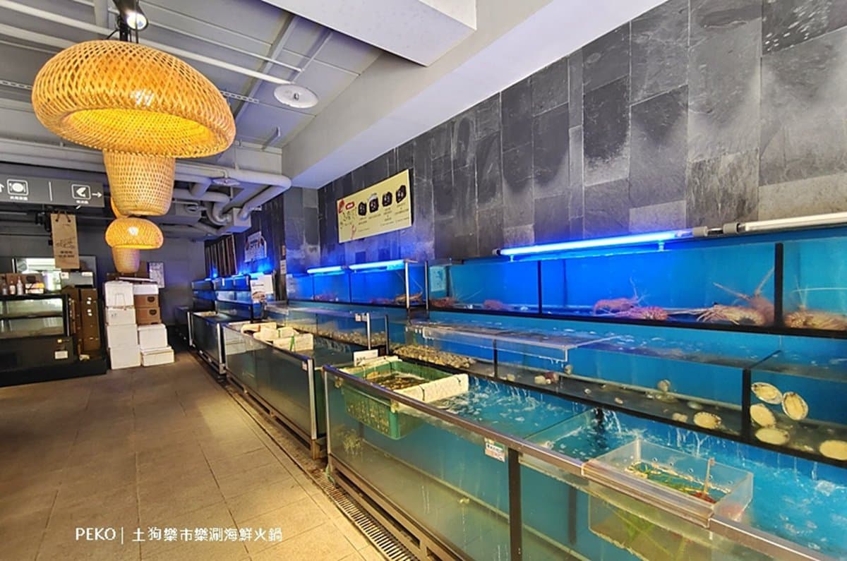 海鮮控快收!台北小築地必吃「蛤爆鍋」重達5斤,附餐還能免費升級散壽司 海鮮控快收!台北小築地必吃「蛤爆鍋」重達5斤,附餐還能免費升級散壽司