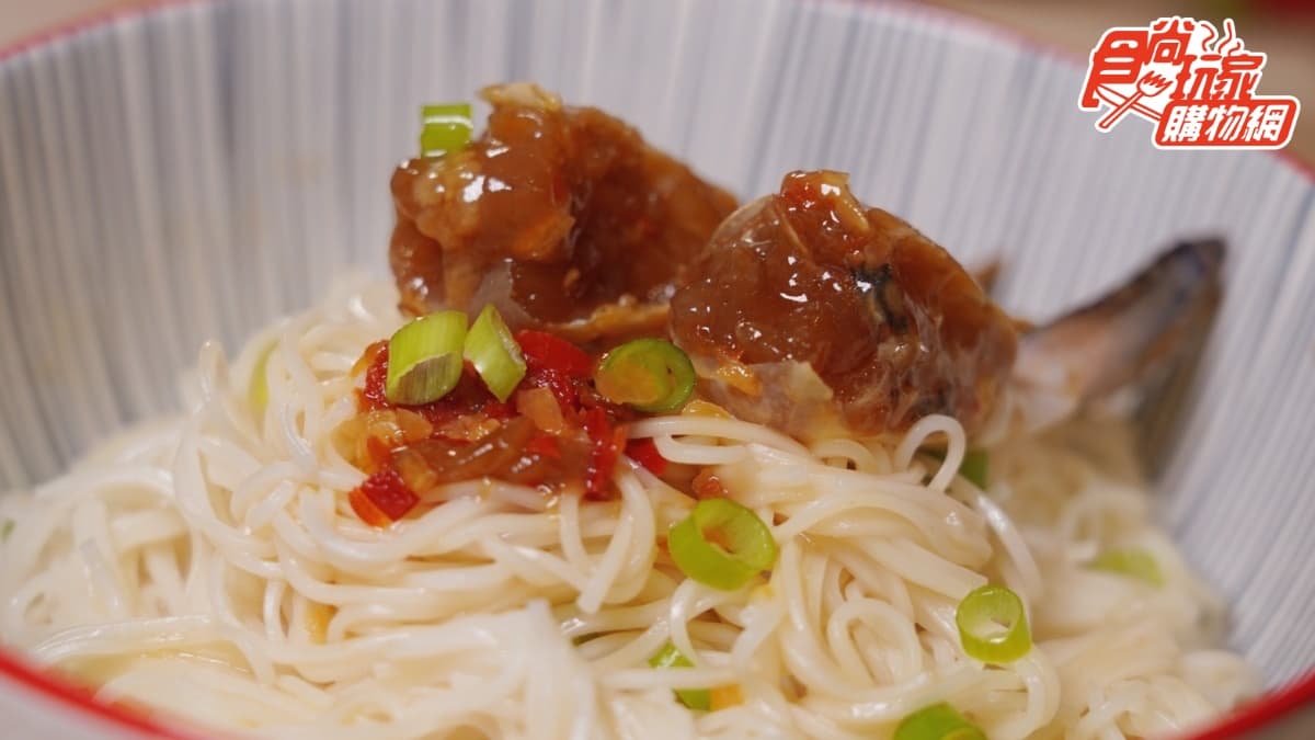 最強白飯小偷升級版!年銷萬瓶爆膏「金門嗆蟹」,再爽嗑隱藏白麵線吃法 最強白飯小偷升級版!年銷萬瓶爆膏「金門嗆蟹」,再爽嗑隱藏白麵線吃法