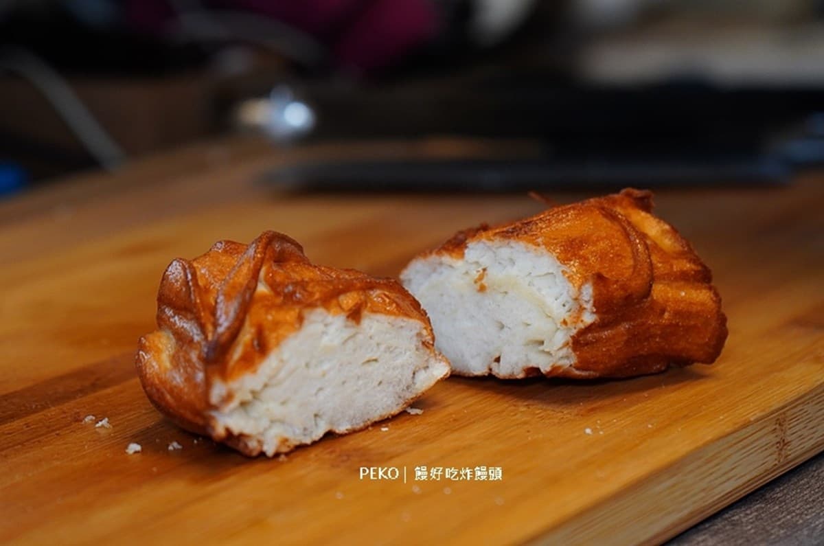 【新開店】炙燒「炸饅頭」吃過沒?牽絲龍蝦口味銅板價就有,現點現炸超唰嘴 【新開店】炙燒「炸饅頭」吃過沒?牽絲龍蝦口味銅板價就有,現點現炸超唰嘴
