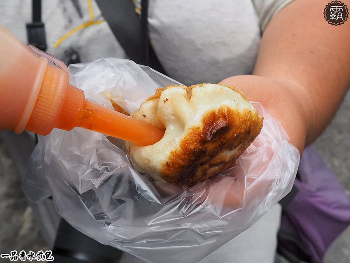 台中人內行「戳洞」吃法!6家排隊水煎包、臭豆腐:限定瓠瓜餡、爆量小黃瓜 台中人內行「戳洞」吃法!6家排隊水煎包、臭豆腐:限定瓠瓜餡、爆量小黃瓜