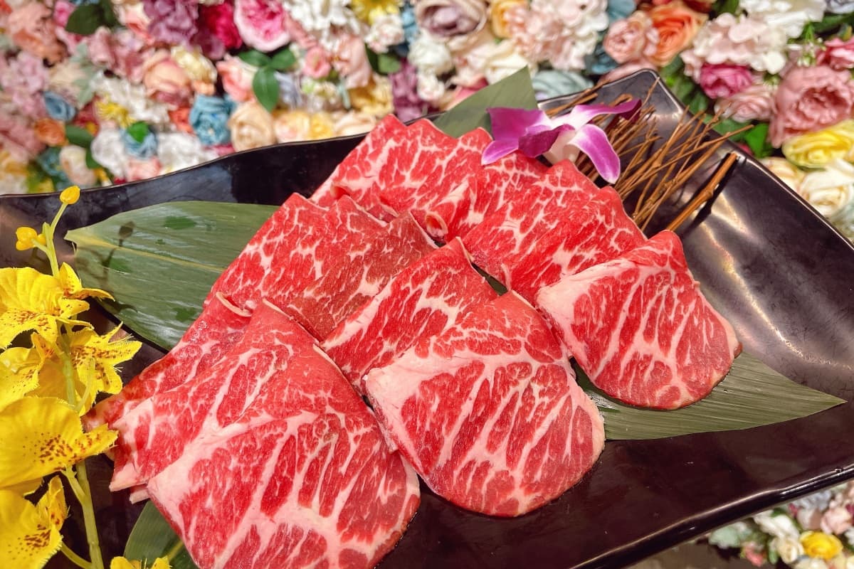 神仙牛、九孔鮑魚吃到飽!馬辣5品牌「5月壽星」優惠,再送干貝、肉蛋糕 神仙牛、九孔鮑魚吃到飽!馬辣5品牌「5月壽星」優惠,再送干貝、肉蛋糕
