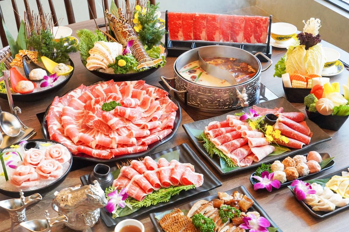 神仙牛、九孔鮑魚吃到飽!馬辣5品牌「5月壽星」優惠,再送干貝、肉蛋糕 神仙牛、九孔鮑魚吃到飽!馬辣5品牌「5月壽星」優惠,再送干貝、肉蛋糕
