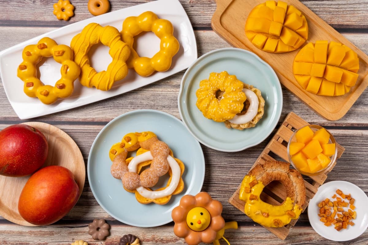 貓奴開吃!Mister Donut「黃阿瑪」甜甜圈、周邊萌翻,立體洗衣袋、大浴巾必收 貓奴開吃!Mister Donut「黃阿瑪」甜甜圈、周邊萌翻,立體洗衣袋、大浴巾必收