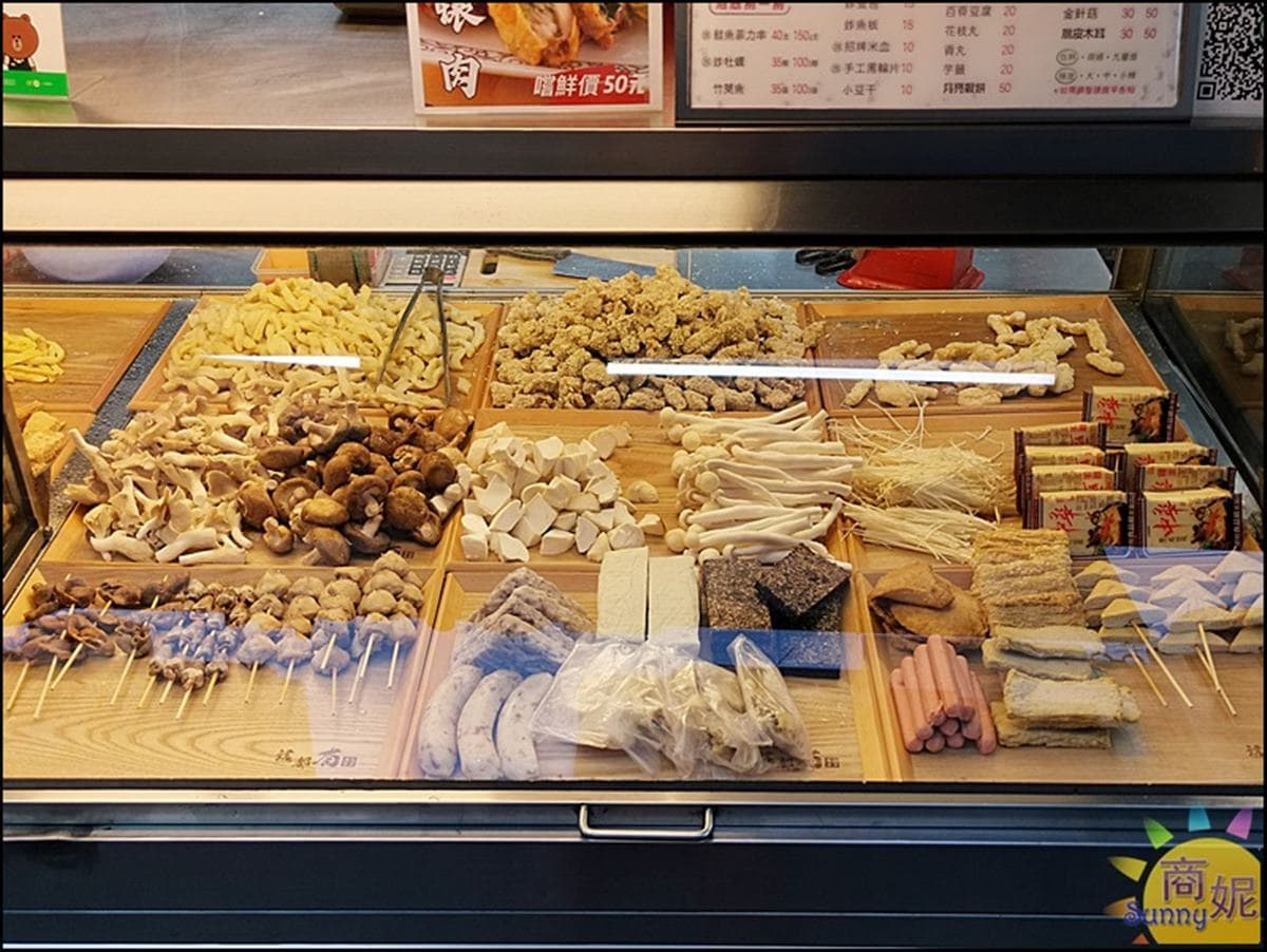 網推高CP值炸物!「大分量綜合菇」堆成小山僅50元,手掌大香菇鑲肉會爆汁 網推高CP值炸物!「大分量綜合菇」堆成小山僅50元,手掌大香菇鑲肉會爆汁