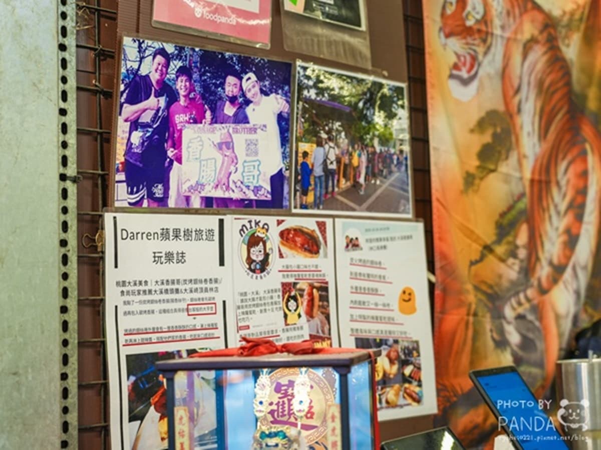 在地人最愛「台式大亨堡」?創意香腸攤飄香20年,炭烤銀絲卷+香腸一吃上癮 在地人最愛「台式大亨堡」?創意香腸攤飄香20年,炭烤銀絲卷+香腸一吃上癮