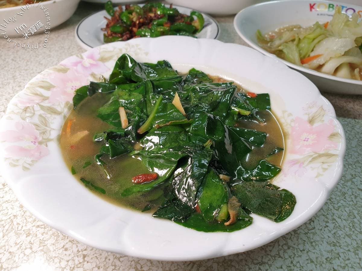 10元白粥吃到飽!阿嬤味「清粥小菜」藏身理髮店,網評5星滿分吃過都說讚 10元白粥吃到飽!阿嬤味「清粥小菜」藏身理髮店,網評5星滿分吃過都說讚