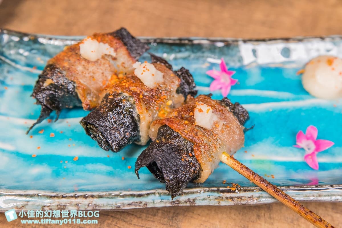 4.9星板橋深夜食堂!雞皮蒜頭捲、海山捲別處吃不到,打卡必點蘇打冰棒調酒 4.9星板橋深夜食堂!雞皮蒜頭捲、海山捲別處吃不到,打卡必點蘇打冰棒調酒