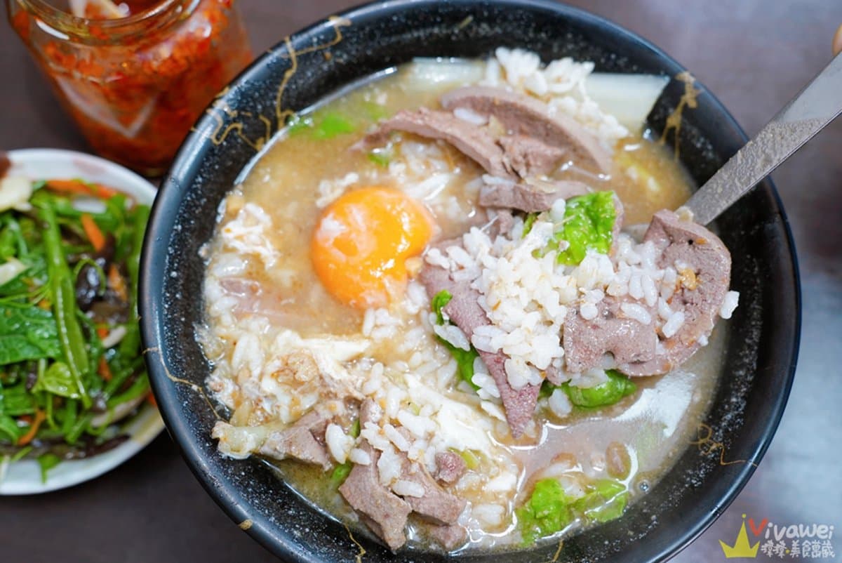 CP值破表!中壢必吃5家小資美食:爆量雞塊飯、65元7顆湯包、9元水煎包 CP值破表!中壢必吃5家小資美食:爆量雞塊飯、65元7顆湯包、9元水煎包