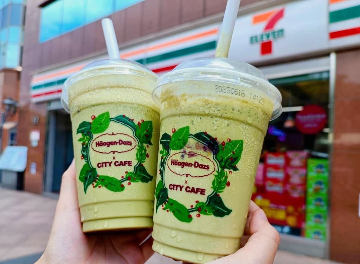 7-11全球獨家「抹茶紅豆拿鐵冰沙」!抹茶冰+萬丹紅豆超香濃,日系甜點同步吃 7-11全球獨家「抹茶紅豆拿鐵冰沙」!抹茶冰+萬丹紅豆超香濃,日系甜點同步吃