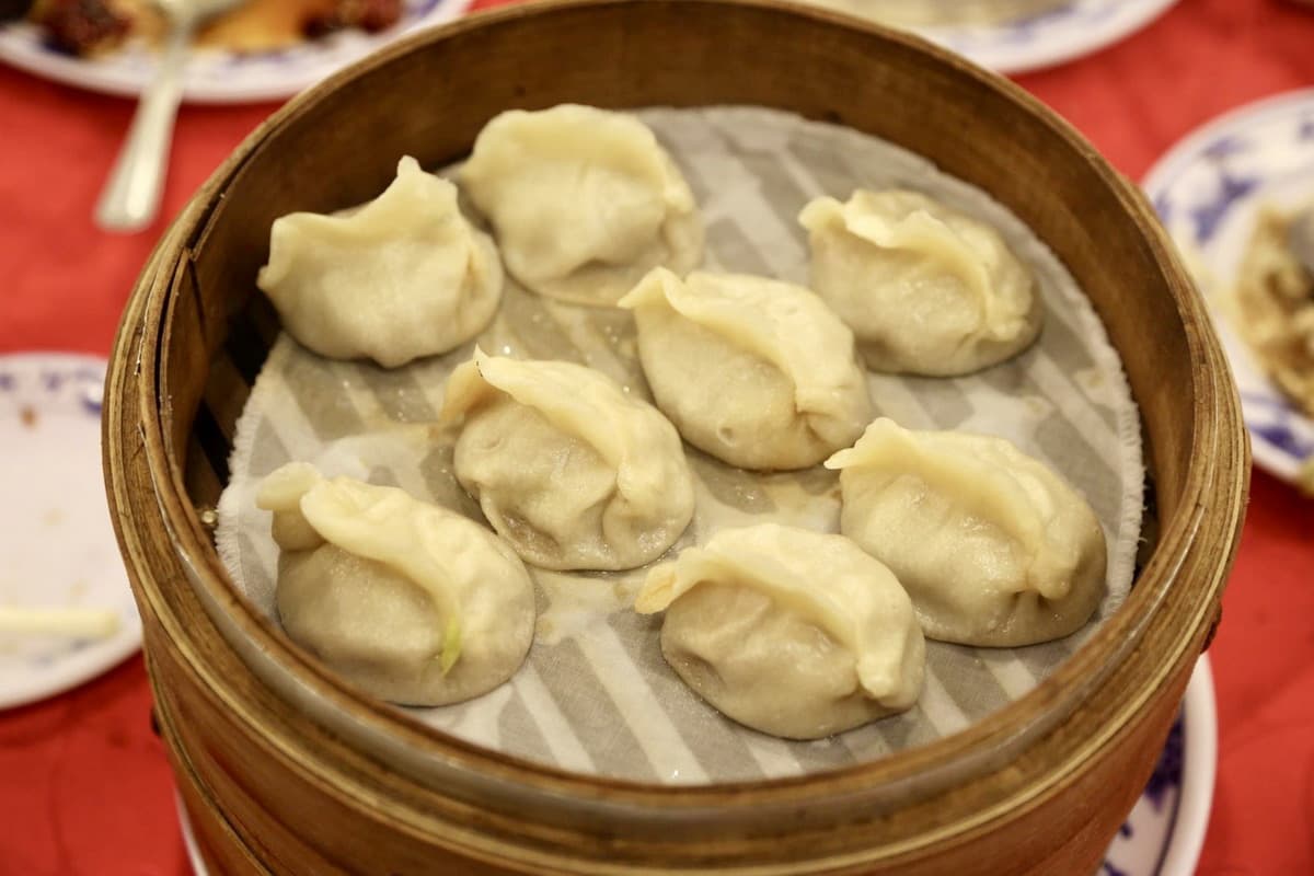 網推神店不關了?西門町「老字號餃子館」必點招牌蒸餃,房東降價原址續營業 網推神店不關了?西門町「老字號餃子館」必點招牌蒸餃,房東降價原址續營業