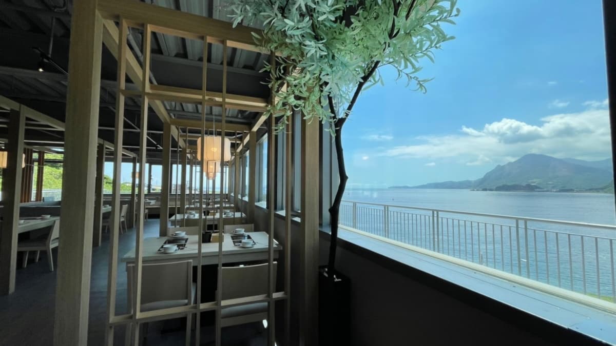 270度無邊際海景嗑鍋!衝築間「潮境公園店」打卡,追日出、看夜景、免費吃肉 270度無邊際海景嗑鍋!衝築間「潮境公園店」打卡,追日出、看夜景、免費吃肉