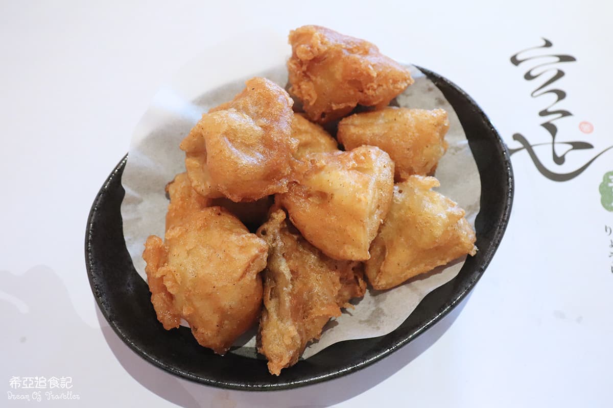輕井澤也有素食品牌!招牌「麻辣臭豆腐」一咬會噴汁,咖哩拉麵濃郁超Q彈 輕井澤也有素食品牌!招牌「麻辣臭豆腐」一咬會噴汁,咖哩拉麵濃郁超Q彈