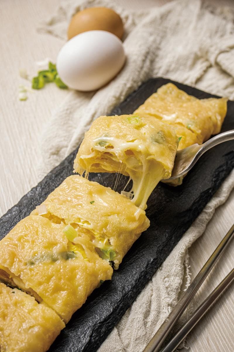 排隊美食不求人!3樣人氣小吃在家也能做:炸彈蔥油餅、油條飯糰、牽絲蛋餅(中獎名單已公布) 排隊美食不求人!3樣人氣小吃在家也能做:炸彈蔥油餅、油條飯糰、牽絲蛋餅(中獎名單已公布)