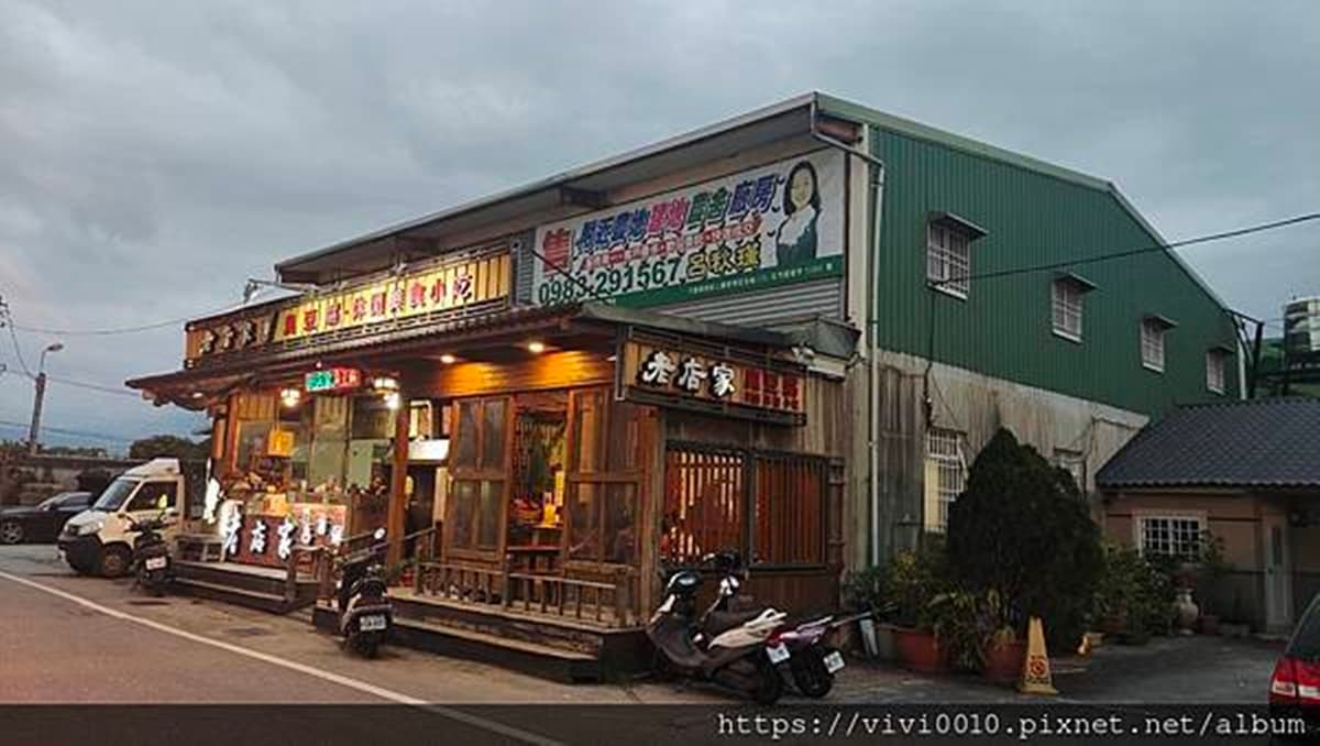 像章魚燒的臭豆腐?「沙拉臭香捲」搭柴魚超獨特,酥炸外皮香脆誘人 像章魚燒的臭豆腐?「沙拉臭香捲」搭柴魚超獨特,酥炸外皮香脆誘人