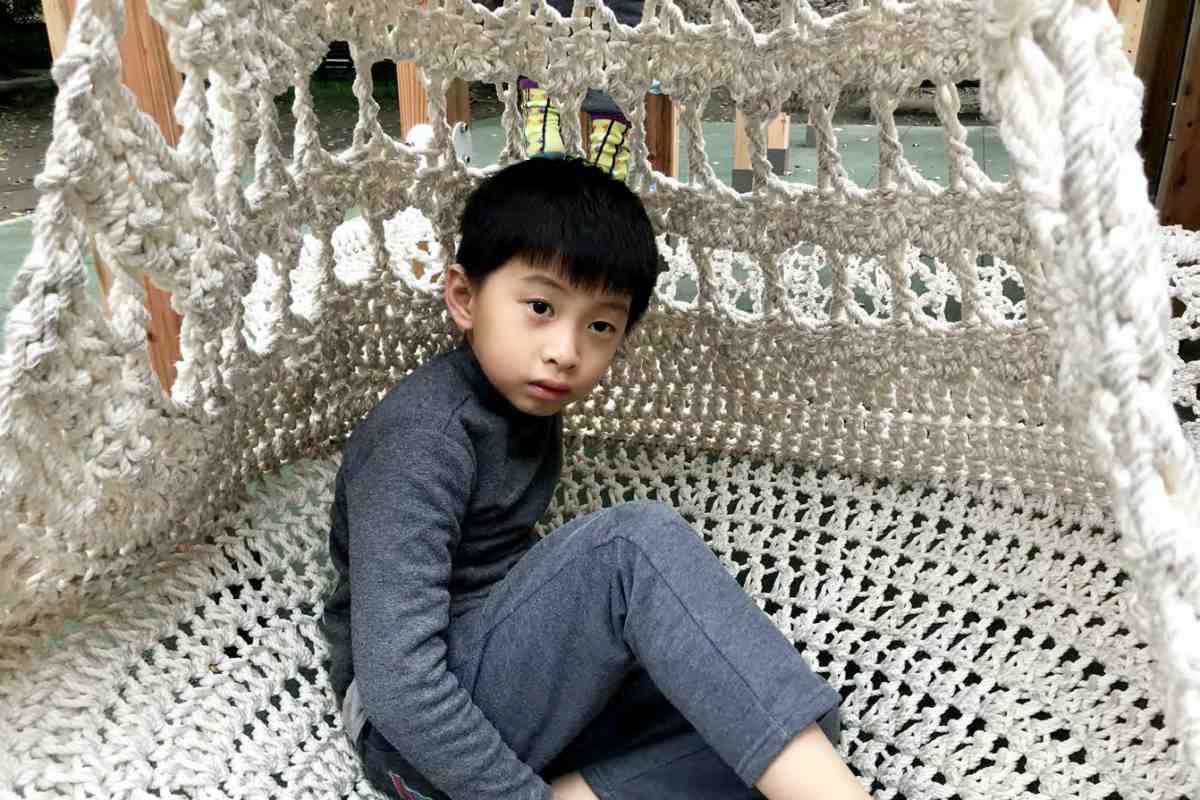 大小朋友都能爬!台北「3D木樁迷宮」公園設計開創舉,再窩進編織樹洞好放鬆 大小朋友都能爬!台北「3D木樁迷宮」公園設計開創舉,再窩進編織樹洞好放鬆