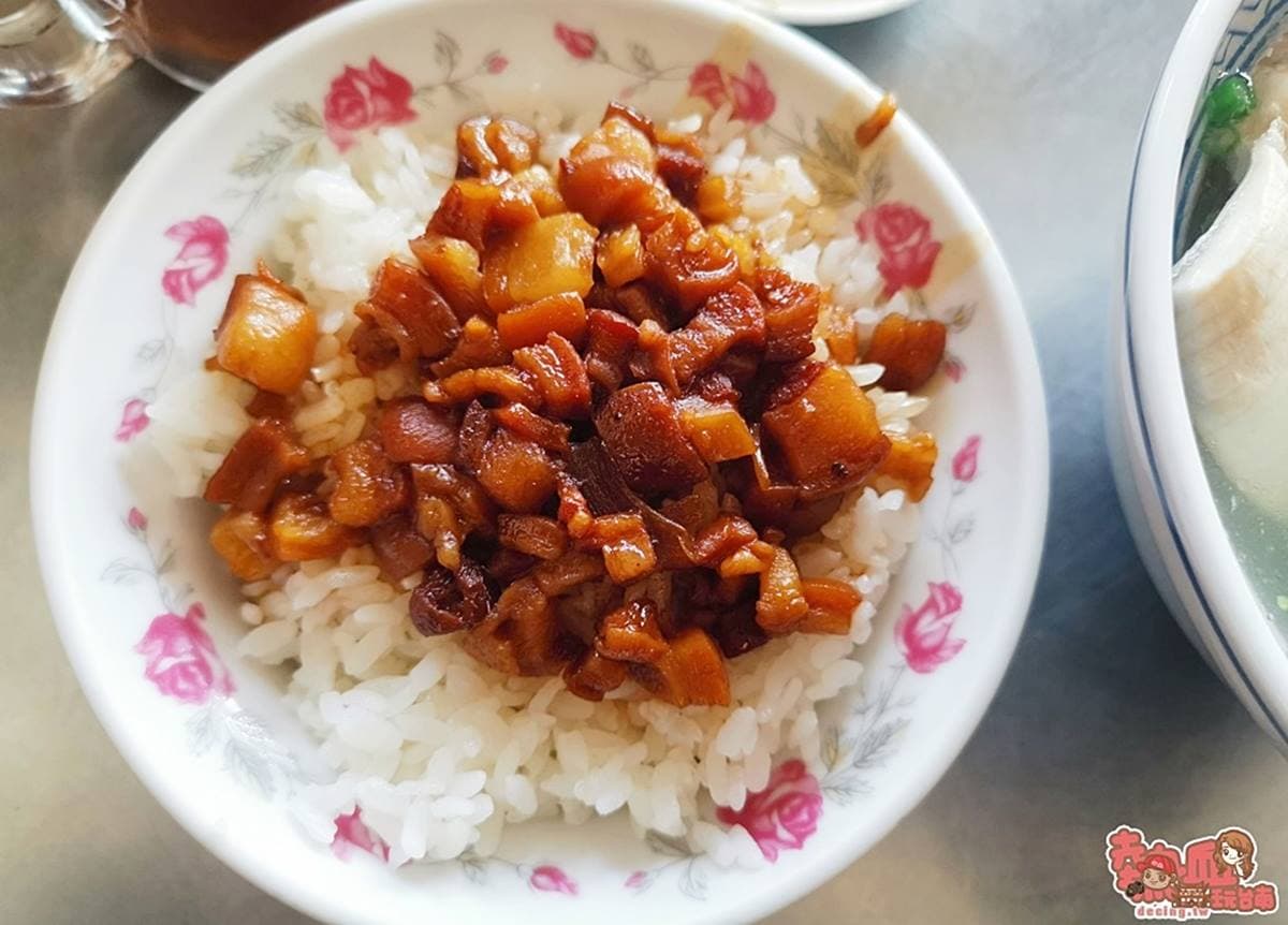無店名最好吃? 台南6家「無名美食」:50元炸脆肉、半熟蛋米糕、10元蔥油餅 無店名最好吃? 台南6家「無名美食」:50元炸脆肉、半熟蛋米糕、10元蔥油餅
