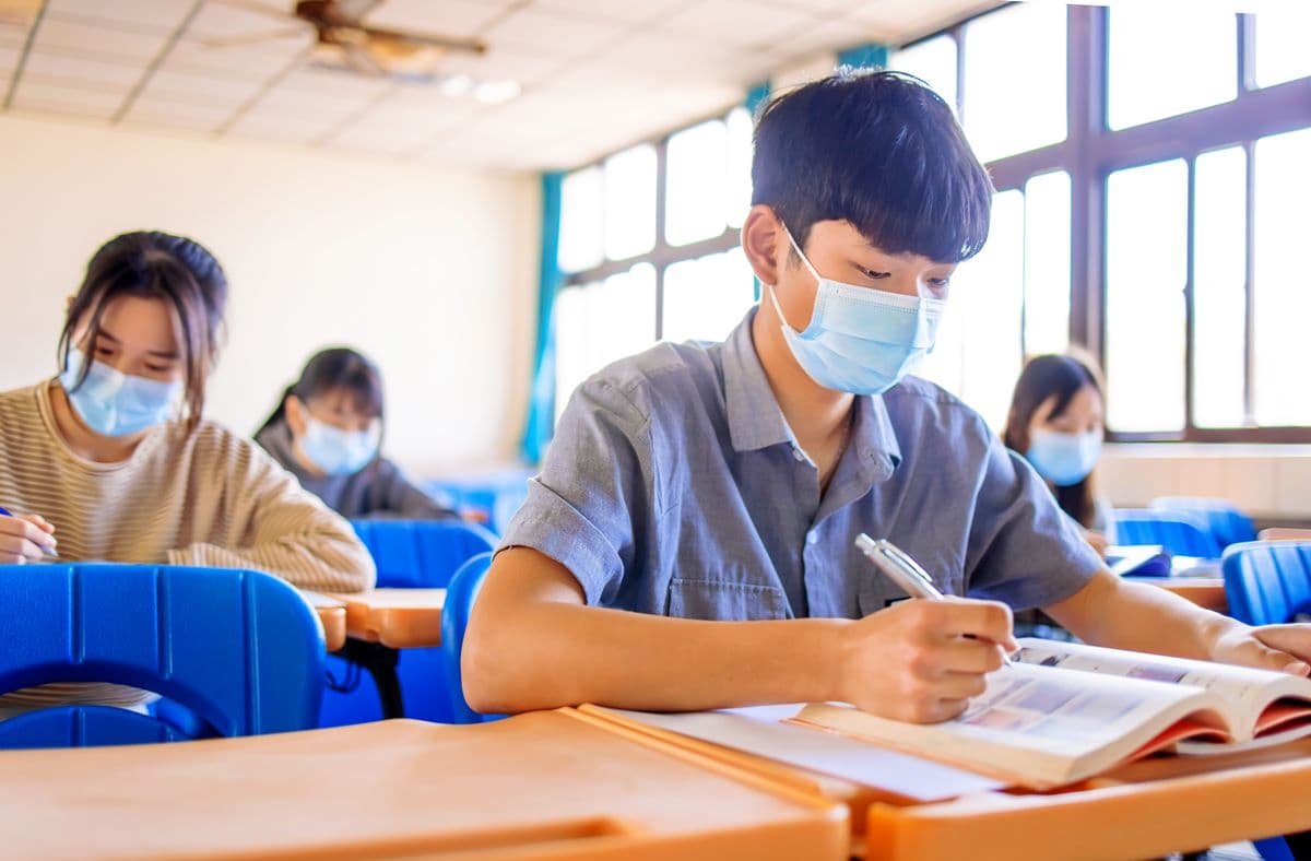 1人確診免全班停課!9月防疫新制上路,校園、托嬰6大QA一次看 1人確診免全班停課!9月防疫新制上路,校園、托嬰6大QA一次看