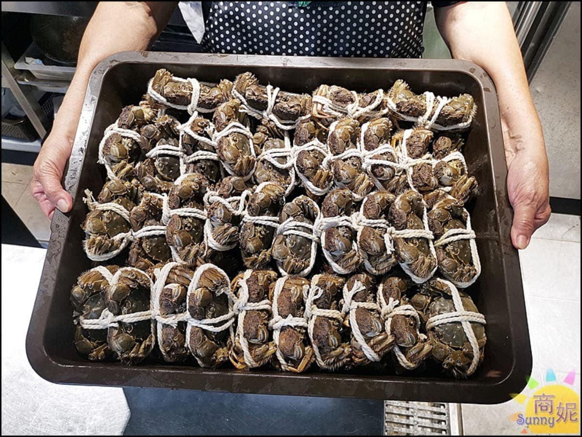 肥美大閘蟹「買一送一」!最低270元怒嗑金黃蟹膏、蟹肉,11/30前限量快搶 肥美大閘蟹「買一送一」!最低270元怒嗑金黃蟹膏、蟹肉,11/30前限量快搶