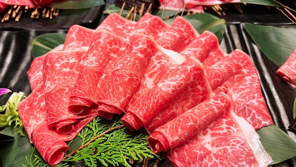 身分證中2碼花蟹吃到飽!姓名有「新年快樂」龍蝦免費嗑,再爽吃貴妃麻奶鍋 身分證中2碼花蟹吃到飽!姓名有「新年快樂」龍蝦免費嗑,再爽吃貴妃麻奶鍋