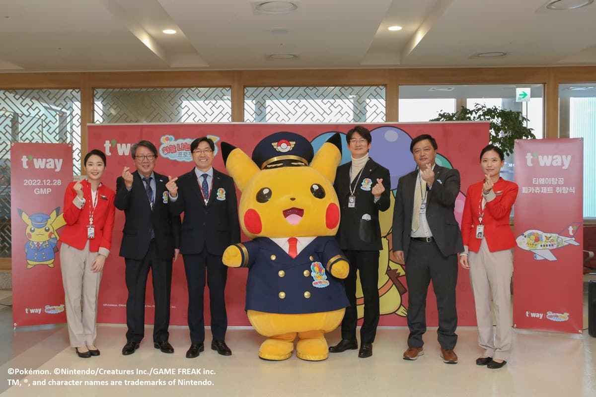 坐「皮卡丘彩繪機」飛韓國玩!鐵粉與皮卡丘、伊布飛上天,再買爆皮卡丘周邊 坐「皮卡丘彩繪機」飛韓國玩!鐵粉與皮卡丘、伊布飛上天,再買爆皮卡丘周邊