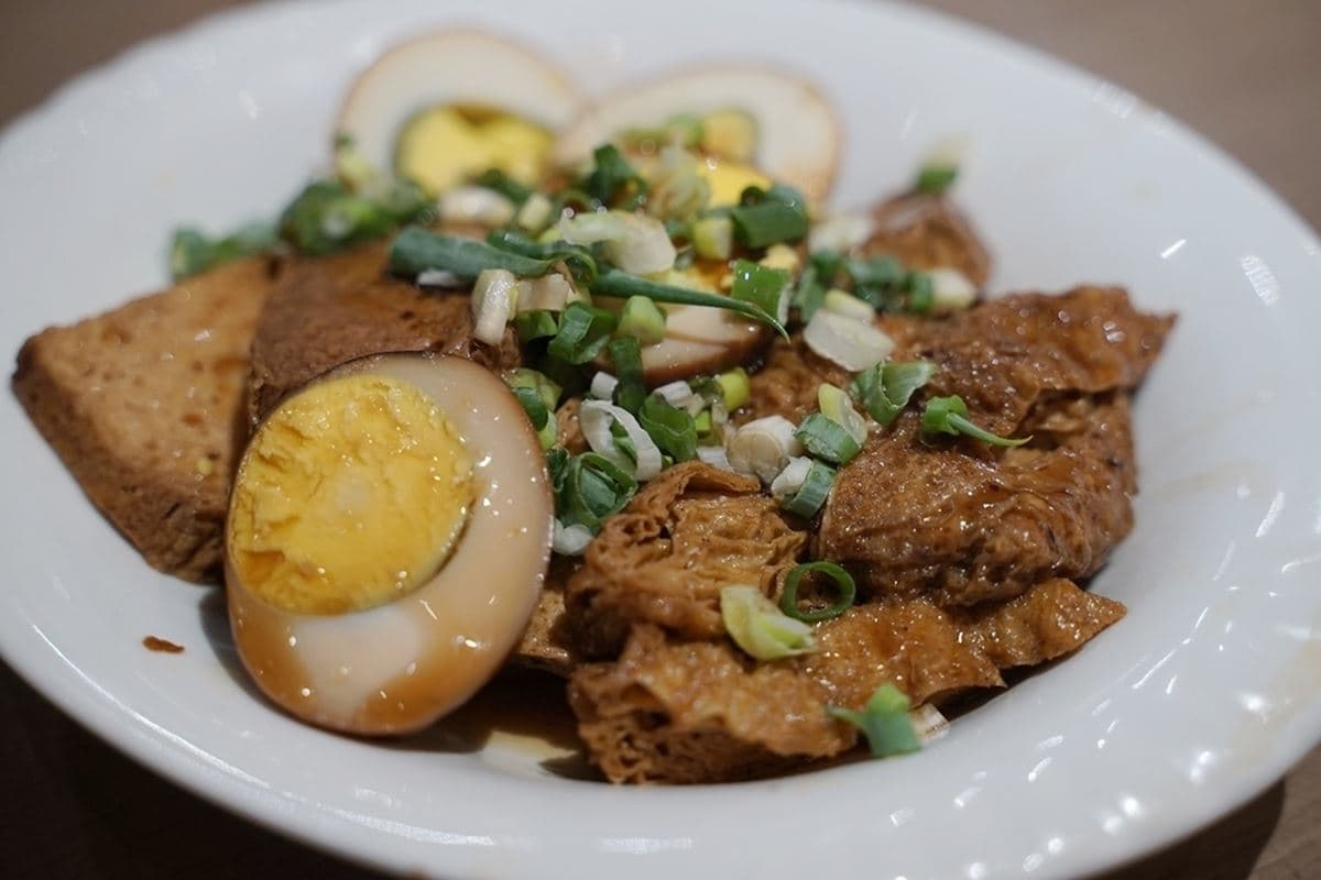 開嗑中壢「大碗公牛肉麵」!燉牛筋軟Q帶勁超銷魂,祕製滷味根本白飯殺手 開嗑中壢「大碗公牛肉麵」!燉牛筋軟Q帶勁超銷魂,祕製滷味根本白飯殺手