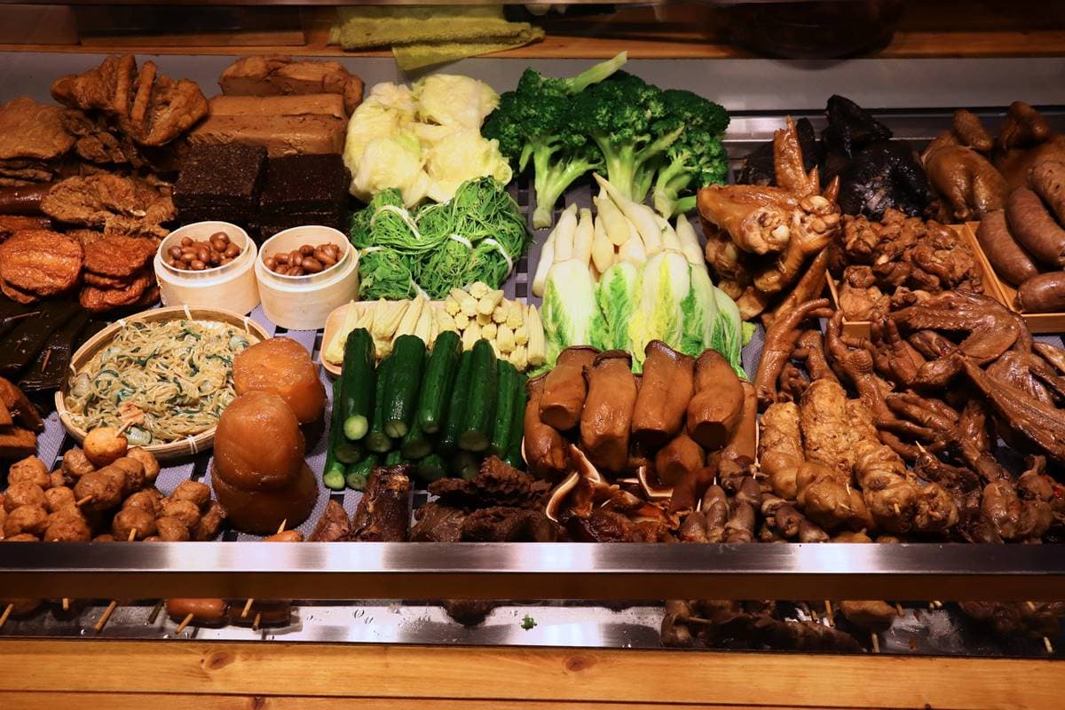 百頁豆腐1份15元要當心?滷味攤、火鍋店食材有「這些情況」,達人勸「快逃」 百頁豆腐1份15元要當心?滷味攤、火鍋店食材有「這些情況」,達人勸「快逃」