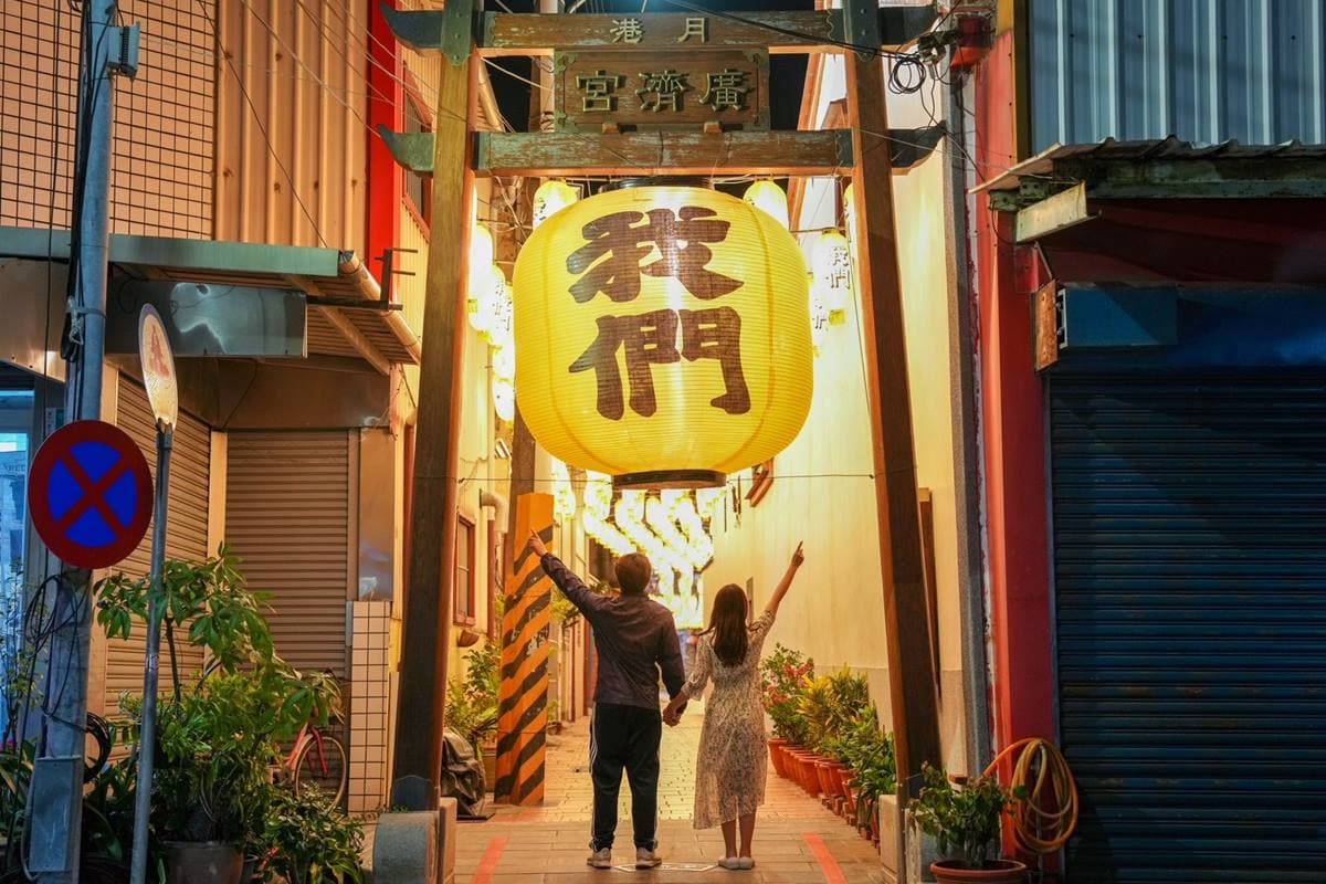 台南最美巷弄燈會!搶拍9大全新打卡點:台版雷門、銀河廊道、超萌兔兔群 台南最美巷弄燈會!搶拍9大全新打卡點:台版雷門、銀河廊道、超萌兔兔群
