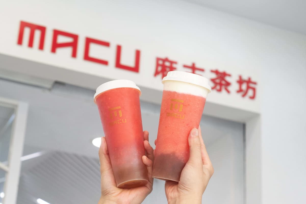 免費喝芝芝草莓!麻古茶坊草莓季回歸,草莓提拉米蘇2.0、新品「草莓果粒波波」 免費喝芝芝草莓!麻古茶坊草莓季回歸,草莓提拉米蘇2.0、新品「草莓果粒波波」