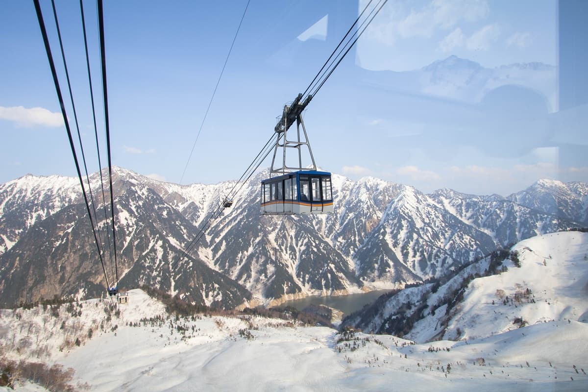 終於可以去了!「立山黑部」4/15開山,賞「壯觀雪壁」2個月季節限定 終於可以去了!「立山黑部」4/15開山,賞「壯觀雪壁」2個月季節限定