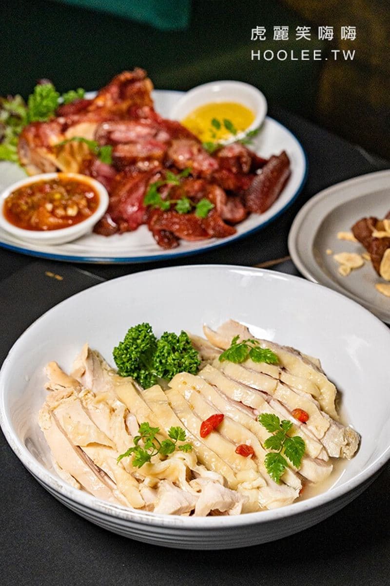 街頭驚見超大金庫!高雄神祕「麻辣肉燥飯」藏身密道餐廳,按密碼才能進入 街頭驚見超大金庫!高雄神祕「麻辣肉燥飯」藏身密道餐廳,按密碼才能進入