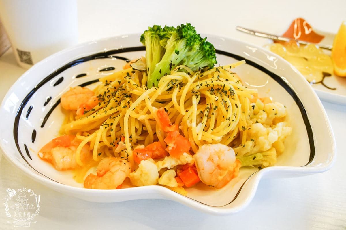 吸貓天堂快朝聖!雙北7間貓咪咖啡廳:50隻喵星人、貓主子餵食秀、餐桌陪吃 吸貓天堂快朝聖!雙北7間貓咪咖啡廳:50隻喵星人、貓主子餵食秀、餐桌陪吃