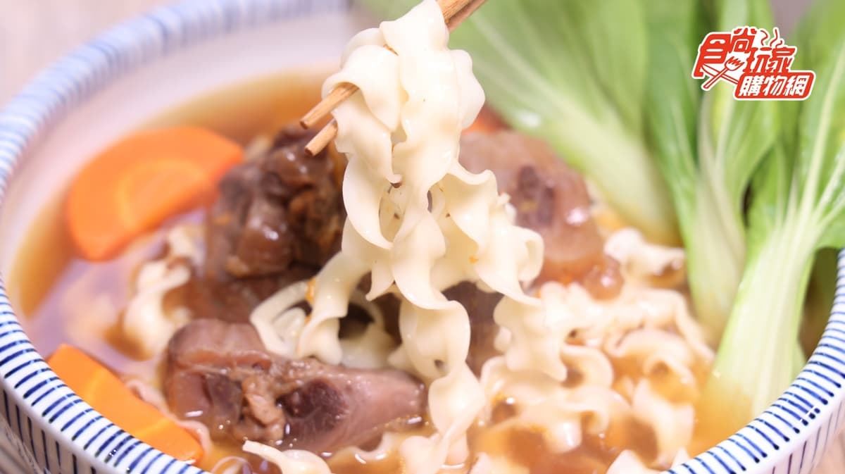 現實吃得到!《加油喜事》牛肉麵完美復刻、星級主廚「三大滷味」限量開賣 現實吃得到!《加油喜事》牛肉麵完美復刻、星級主廚「三大滷味」限量開賣