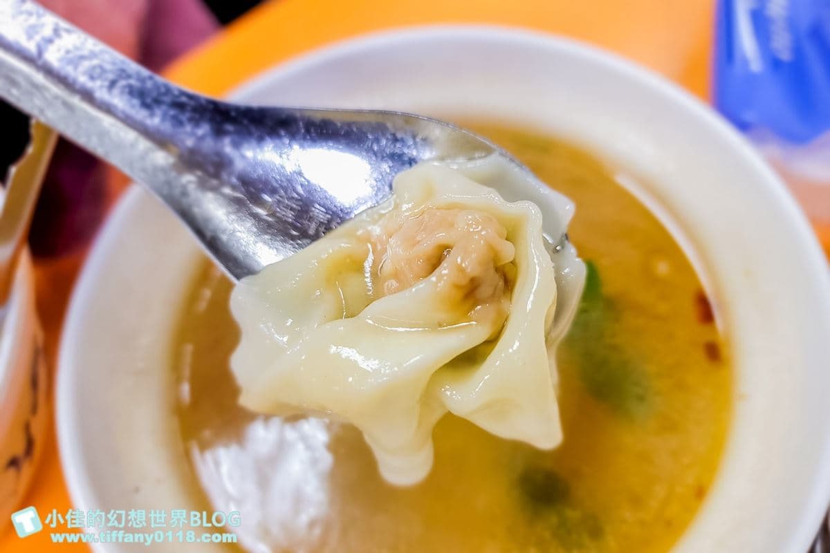 20元吃米其林美食!大稻埕80年「佛系麵店」永遠在排隊,超強紅燒肉網推必點 20元吃米其林美食!大稻埕80年「佛系麵店」永遠在排隊,超強紅燒肉網推必點