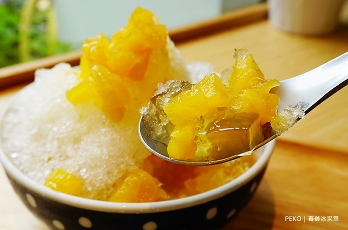 消暑開嗑!超狂「芋頭瀑布牛奶冰」滿料超欠吃,芋泥+蜜芋頭+芋圓3重暴擊 消暑開嗑!超狂「芋頭瀑布牛奶冰」滿料超欠吃,芋泥+蜜芋頭+芋圓3重暴擊