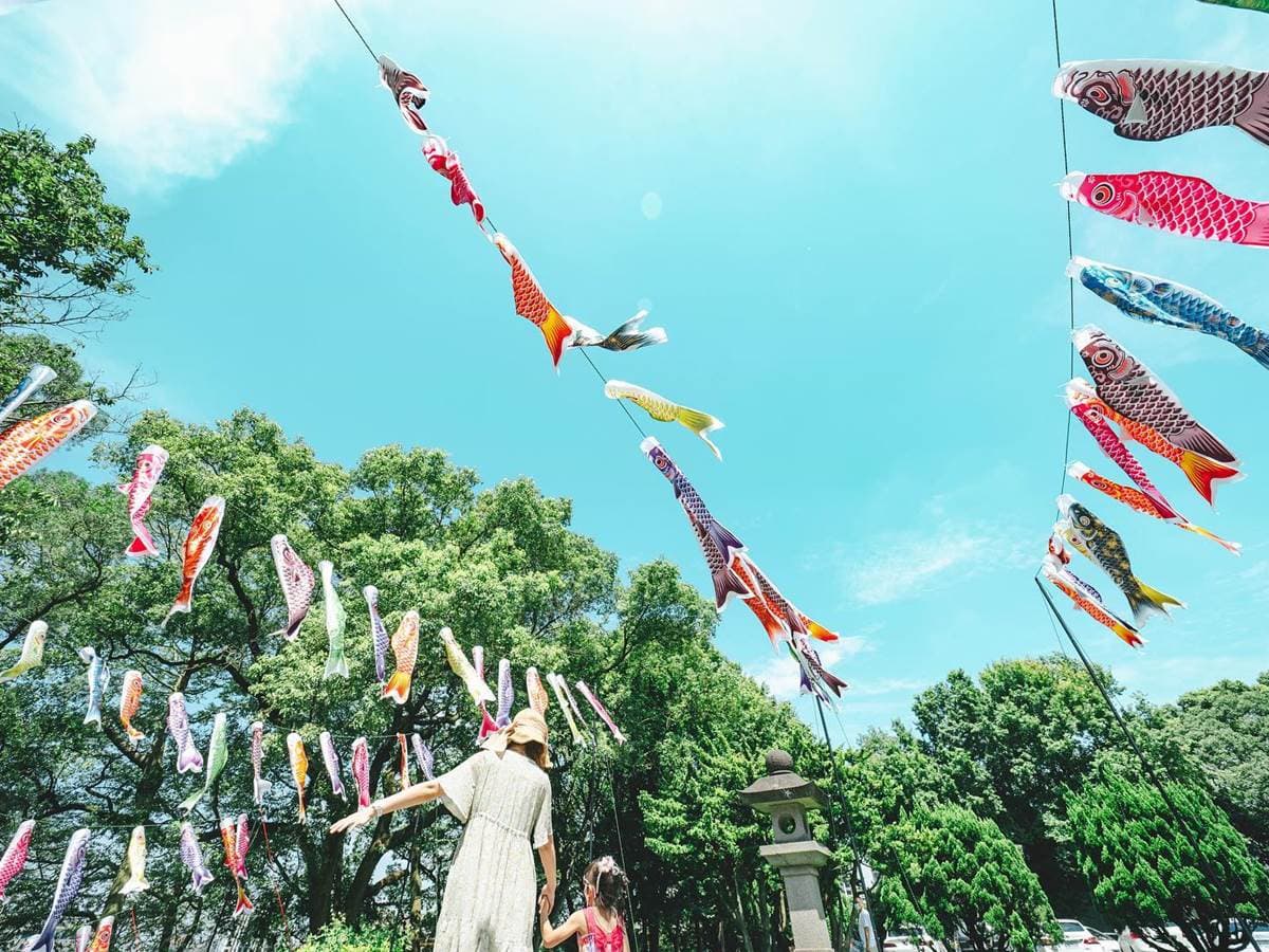 美到秒飛日本!百面「鯉魚旗海」現身桃園神社,再免費開逛假日市集、吃豆花 美到秒飛日本!百面「鯉魚旗海」現身桃園神社,再免費開逛假日市集、吃豆花