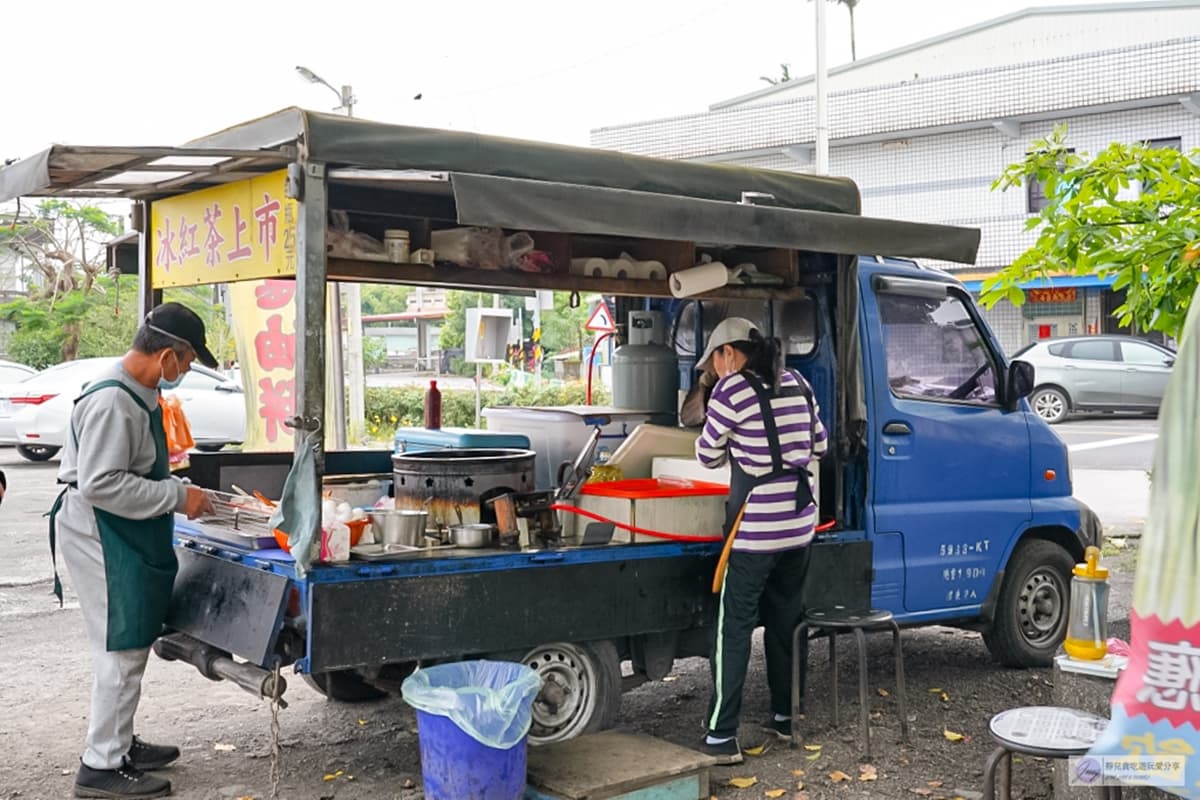 免排隊吃宜蘭「柯氏蔥油餅」!加爆三星蔥+香腸超過癮,藏廟前廣場內行才知 免排隊吃宜蘭「柯氏蔥油餅」!加爆三星蔥+香腸超過癮,藏廟前廣場內行才知